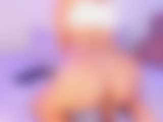 Live cam show with Lilii Moon - HD Latina on Camsoda | colombia