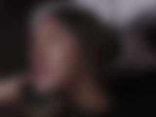 Live cam show with Lilii Moon - Riding on xxxlivecams.org