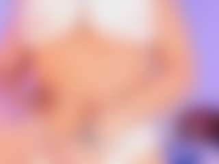 Lilii Moon's Live Sex Cam Show