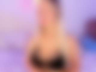 Lilii Moon's Live Sex Cam Show