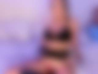 Lilii Moon's Live Sex Cam Show