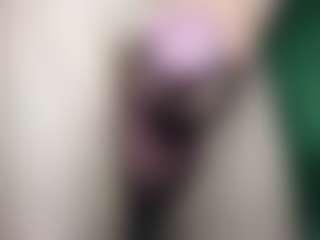 Live cam show with maxdex - Tease on Gym Cam Girls
