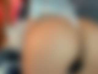 Live cam show with violeth-96 - Bedroom Curvy on madthumbs
