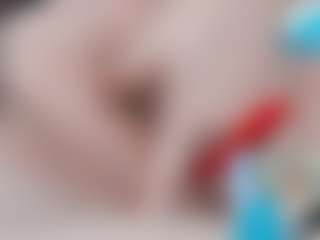 Live cam show with christinaxxx - College on Milfs Live