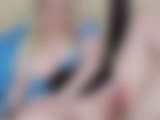 Live cam show with christinaxxx - Drinking on Camiplay Live