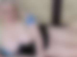 christinaxxx's Live Sex Cam Show
