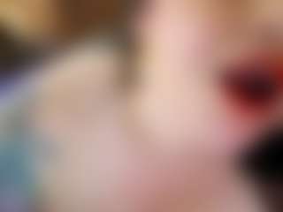 Live cam show with Iwazsoaking - MILF on justonemore.cc