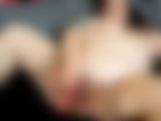 Iwazsoaking's Live Sex Cam Show