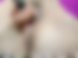Iwazsoaking's Live Sex Cam Show