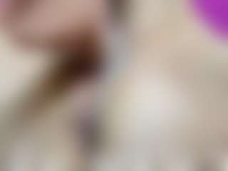 Iwazsoaking's Live Sex Cam Show