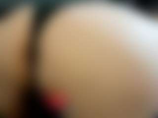 Iwazsoaking's Live Sex Cam Show