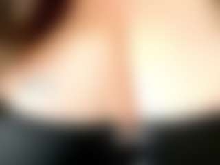 Live cam show with Iwazsoaking - Granny Big Tits on Dare Cams