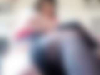 Iwazsoaking's Live Sex Cam Show