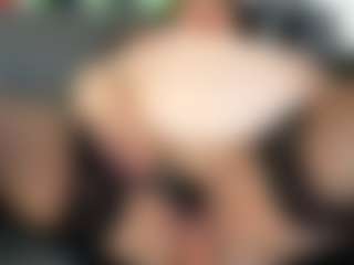 Iwazsoaking's Live Sex Cam Show