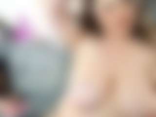 Iwazsoaking's Live Sex Cam Show
