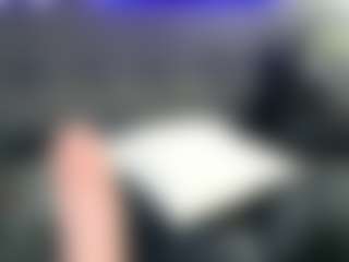 Iwazsoaking's Live Sex Cam Show