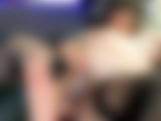 Iwazsoaking's Live Sex Cam Show