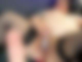 Iwazsoaking's Live Sex Cam Show