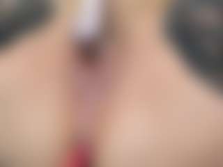Live cam show with Iwazsoaking - Curvy Middle Aged on studioflirtlive.com