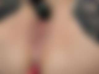 Live cam show with Iwazsoaking - Granny on galaxygirlnitro.com