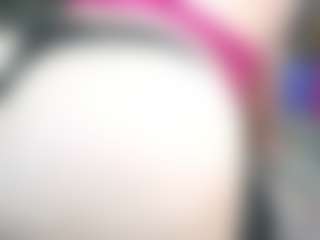Iwazsoaking's Live Sex Cam Show