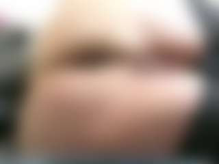 Iwazsoaking's Live Sex Cam Show