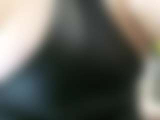 Iwazsoaking's Live Sex Cam Show