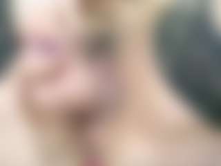 Live cam show with Iwazsoaking - Belly on Uber Horny