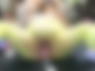 Live cam show with Iwazsoaking - Smoke on xfollow cams
