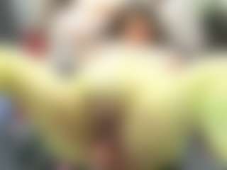 Live cam show with Iwazsoaking - Belly on Cam Slut