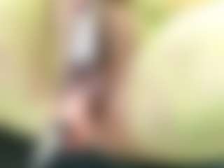 Live cam show with Iwazsoaking - Big Ass on Livezox