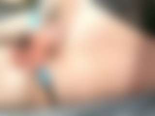 Iwazsoaking's Live Sex Cam Show