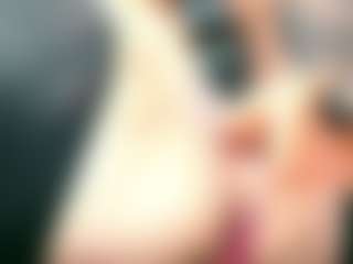 Iwazsoaking's Live Sex Cam Show