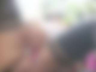 Iwazsoaking's Live Sex Cam Show