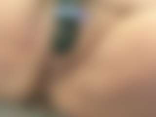 Iwazsoaking's Live Sex Cam Show