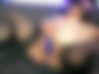 Iwazsoaking's Live Sex Cam Show