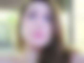 magiceyes MILF webcam performer live streaming