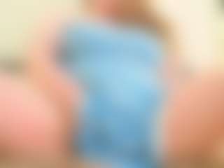 Live cam show with magiceyes - Strip MILF on Fit Hotties
