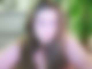 magiceyes MILF webcam performer live streaming