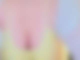 magiceyes MILF webcam performer live streaming