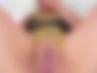 naughty-flower's Live Sex Cam Show