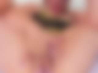 naughty-flower's Live Sex Cam Show