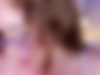 naughty-flower MILF webcam performer live streaming