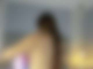 naughty-flower MILF webcam performer live streaming