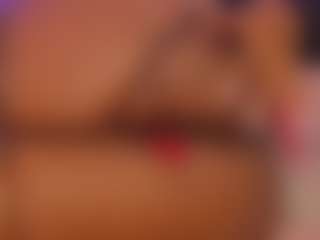 Live cam show with emiilyrosee - Ebony on Milfs Live | colombia