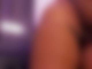 emiilyrosee's Live Sex Cam Show