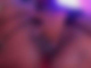 emiilyrosee's Live Sex Cam Show