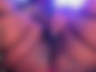 Live cam show with emiilyrosee - Hairy Pussy Red Hair on AdultVida.com