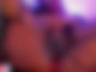 emiilyrosee's Live Sex Cam Show