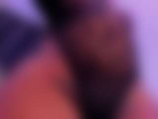 Live cam show with emiilyrosee - Hairy Pussy on Big Tits